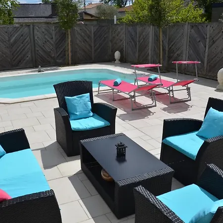 Chez Victoria Erdre Bed & Breakfast